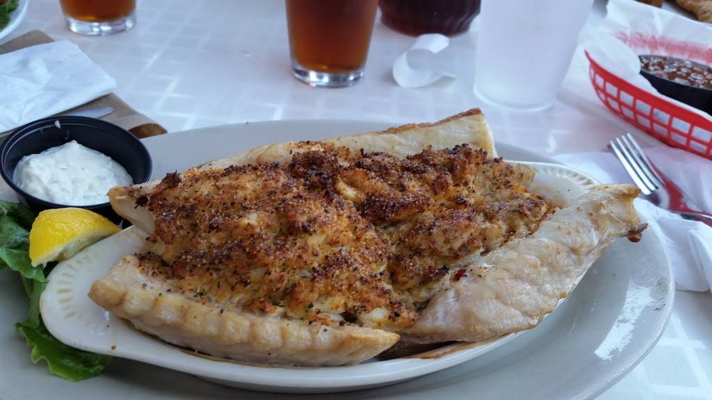 Tims at Lake Anna Restaurant & Crabhouse | restaurant | 200 G Boardwalk Way, Mineral, VA 23117, USA | 5408945011 OR +1 540-894-5011