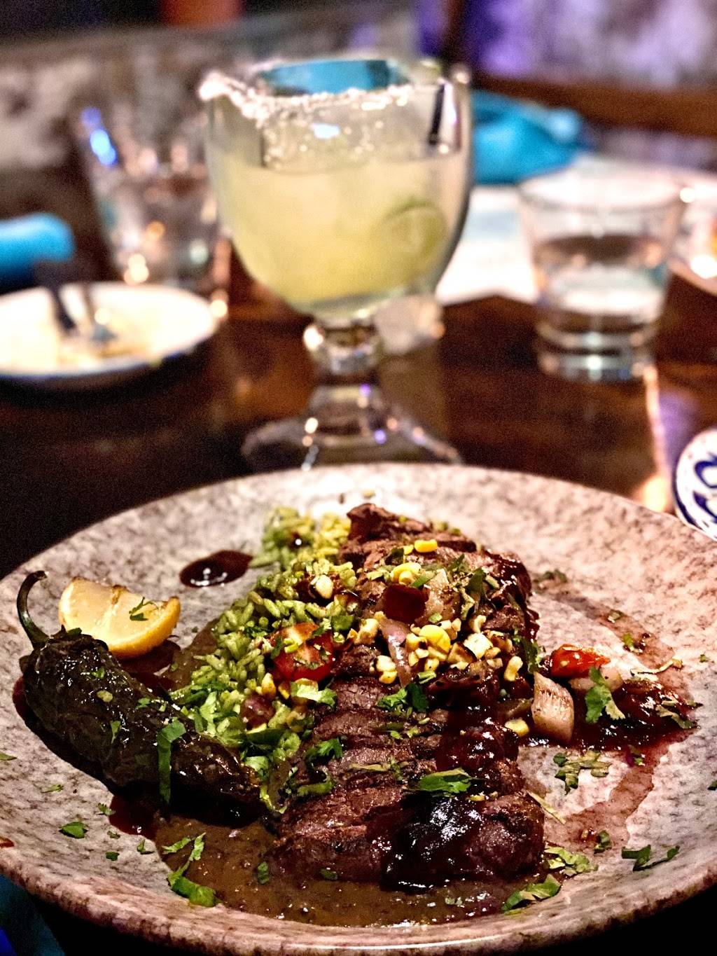 Primos MX Kitchen & Lounge | restaurant | 3309 McKinney Ave, Dallas, TX 75204, USA | 2149355111 OR +1 214-935-5111