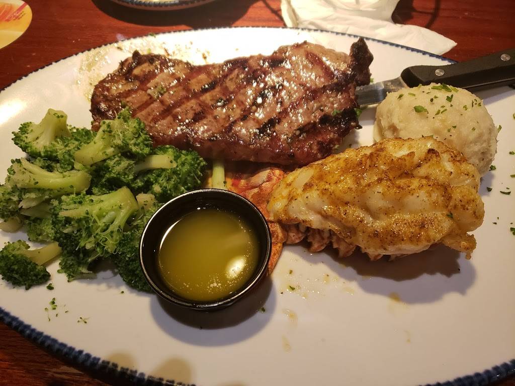 Red Lobster | restaurant | 5825 S Padre Island Dr, Corpus Christi, TX 78412, USA | 3619912160 OR +1 361-991-2160