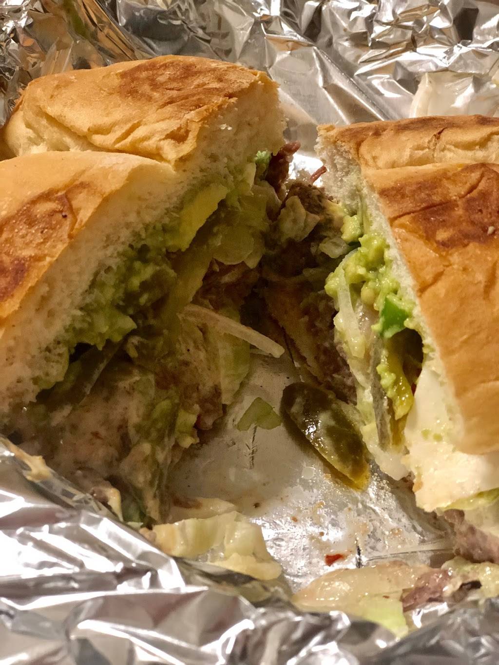 Tacos La Familia | restaurant | 1197 Ken Pratt Blvd #6331, Longmont, CO 80501, USA | 7202323177 OR +1 720-232-3177