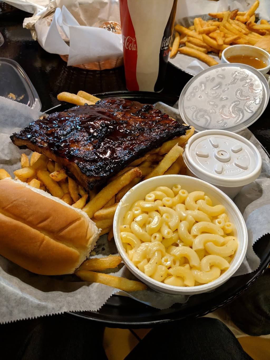 Chicken Charlies Rotisserie Grill & BBQ | restaurant | 1160 Williston Rd, South Burlington, VT 05403, USA | 8028621211 OR +1 802-862-1211