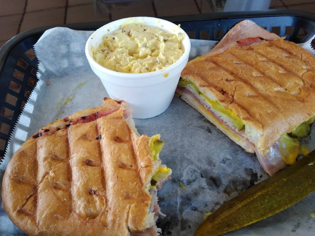 Gibbs New York Style Subs | meal takeaway | 562 Kingsley Ave, Orange Park, FL 32073, USA | 9042782776 OR +1 904-278-2776