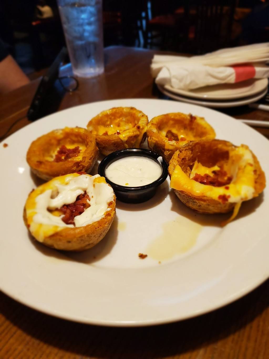 TGI Fridays | restaurant | 10811 International Dr, Orlando, FL 32821, USA | 4073515870 OR +1 407-351-5870