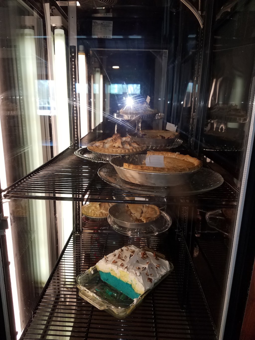 Cowboy Bobs | restaurant | 600 Holland Ave, Asbury, MO 64832, USA | 4176425511 OR +1 417-642-5511