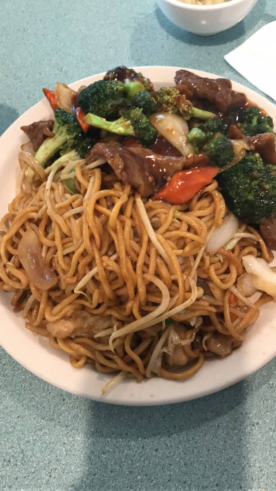 Lucky Wok Chinese Restaurant | restaurant | 1853 Watt Ave, Sacramento, CA 95825, USA | 9164887474 OR +1 916-488-7474