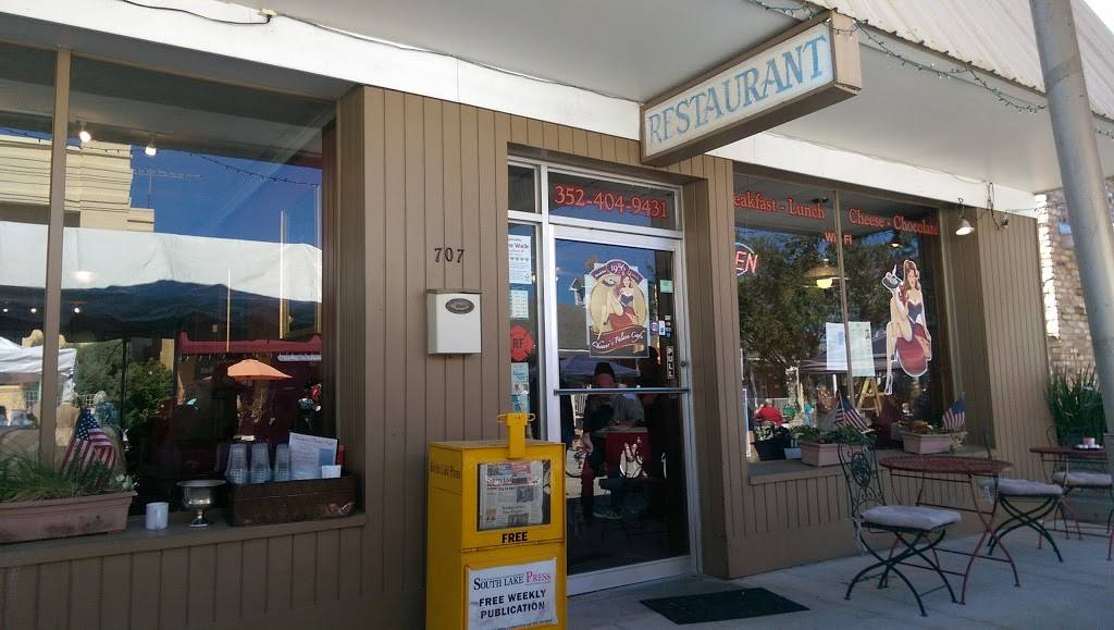 Cheesers Palace Cafe | cafe | 707 W Montrose St, Clermont, FL 34711, USA | 3524049431 OR +1 352-404-9431