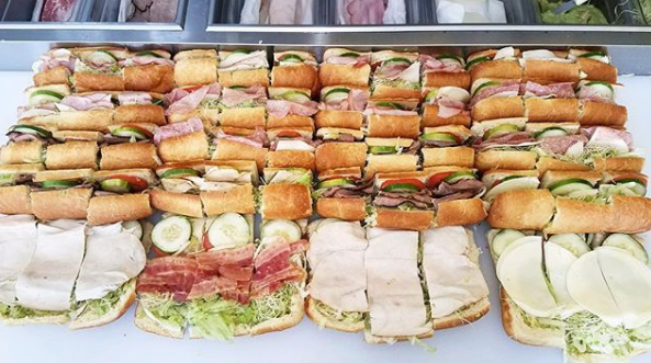 Timmy Ts Gourmet Grinders | restaurant | 60 Kihapai St, Kailua, HI 96734, USA | 8082633333 OR +1 808-263-3333