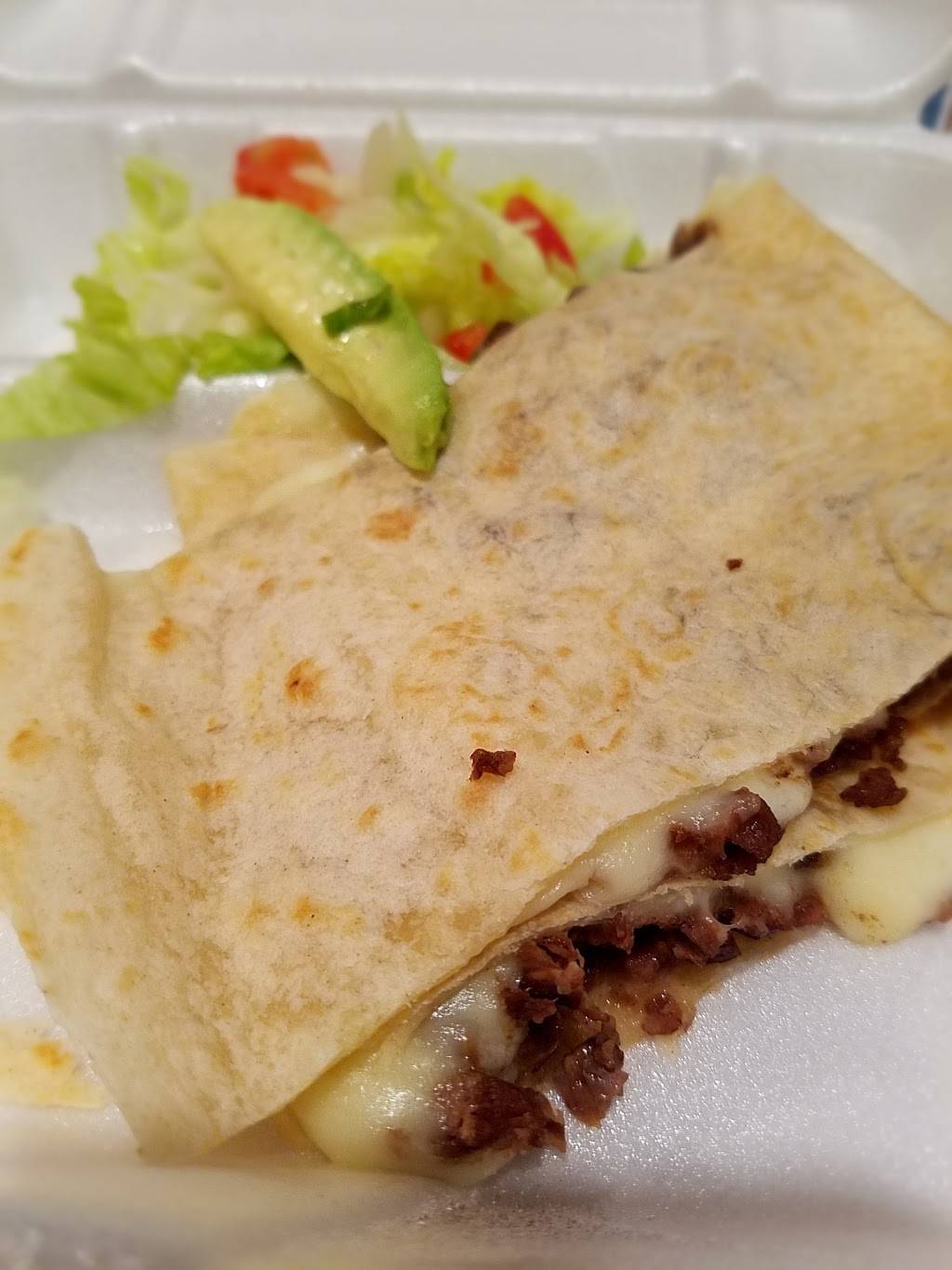 Las Cazuelas De Ana | restaurant | 17022 Bellflower Blvd, Bellflower, CA 90706, USA | 5628673377 OR +1 562-867-3377