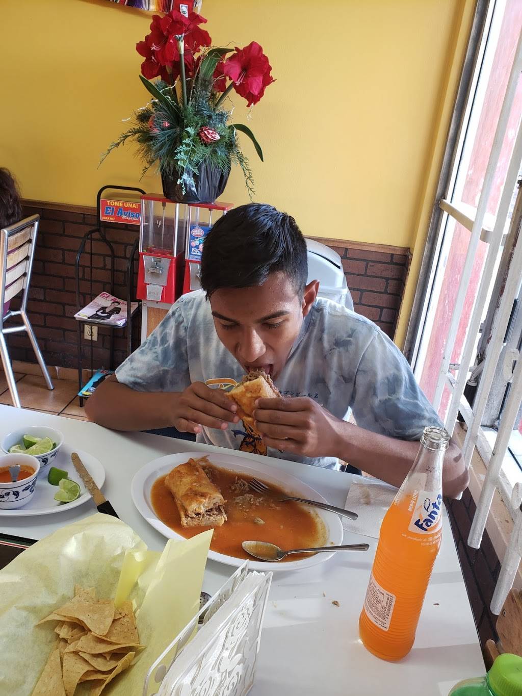 El Vaquerito Restaurant | restaurant | 14 Fremont Ave, Alhambra, CA 91801, USA | 6264584546 OR +1 626-458-4546