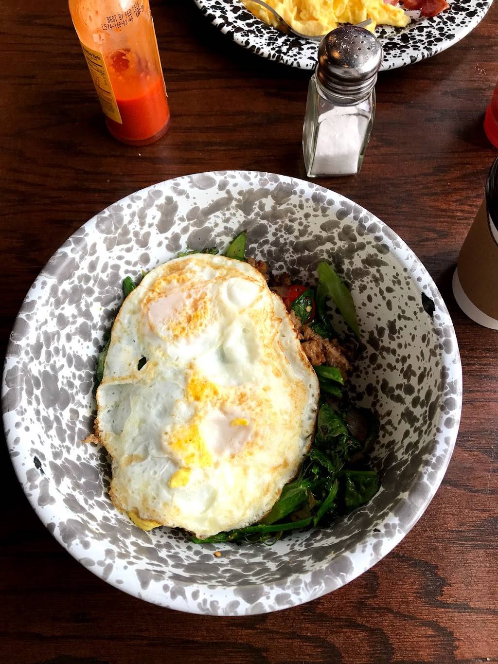 Bolt EaHo | restaurant | 5648 Hollywood Blvd, Los Angeles, CA 90028, USA | 3234842658 OR +1 323-484-2658