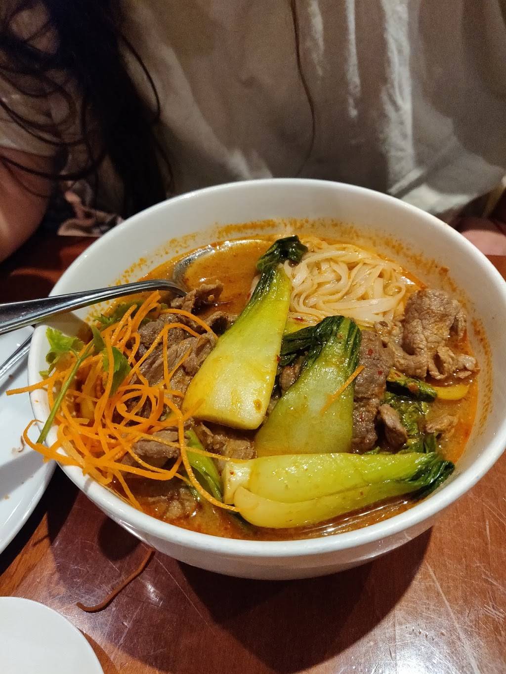 Thai House Cuisine | restaurant | 181 Main St E, Milton, ON L9T 1N7, Canada | 9052030912 OR +1 905-203-0912