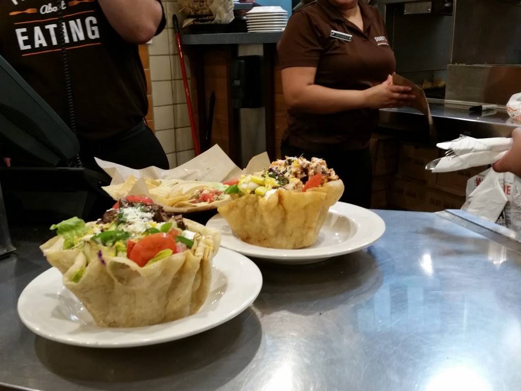 Sharkys Woodfired Mexican Grill | restaurant | 2410 Sycamore Dr, Simi Valley, CA 93065, USA | 8055222270 OR +1 805-522-2270