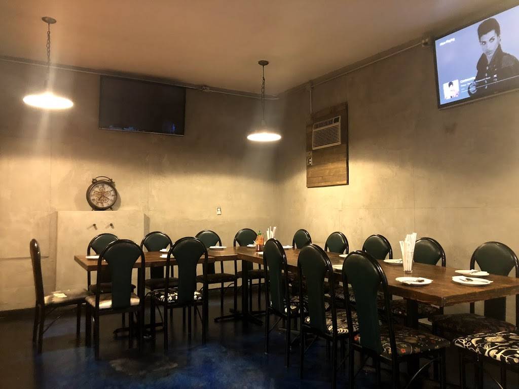 Pan Tang | restaurant | 6841 Foothill Blvd, Tujunga, CA 91042, USA | 8184052470 OR +1 818-405-2470