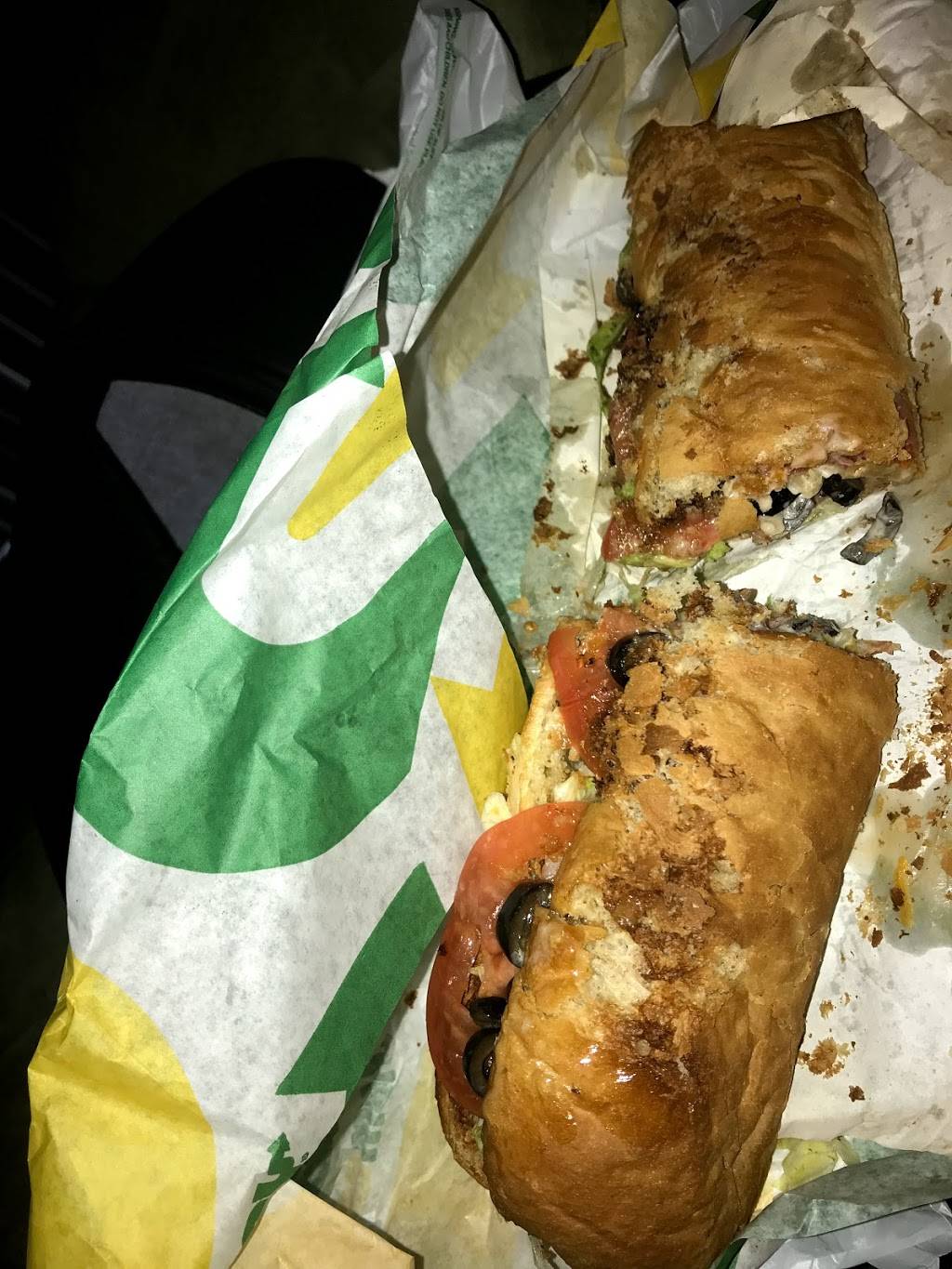 Subway | restaurant | 22800 Mound Rd, Warren, MI 48091, USA | 5867557255 OR +1 586-755-7255