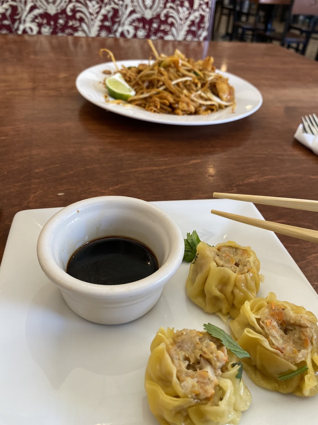 Tatas Thai & Laos Kitchen | restaurant | 1890 Almaville Rd, Smyrna, TN 37167, USA | 6157689998 OR +1 615-768-9998