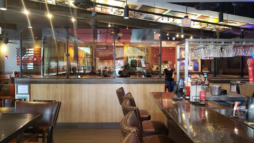 Red Robin Gourmet Burgers and Brews | restaurant | 9415 192nd Ave E, Bonney Lake, WA 98391, USA | 2532994111 OR +1 253-299-4111