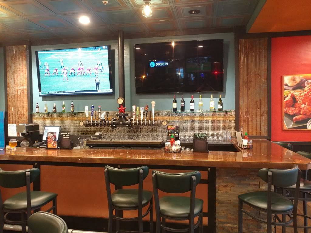 Round Table Pizza | meal delivery | 140 Browns Valley Pkwy, Vacaville, CA 95688, USA | 7074517224 OR +1 707-451-7224