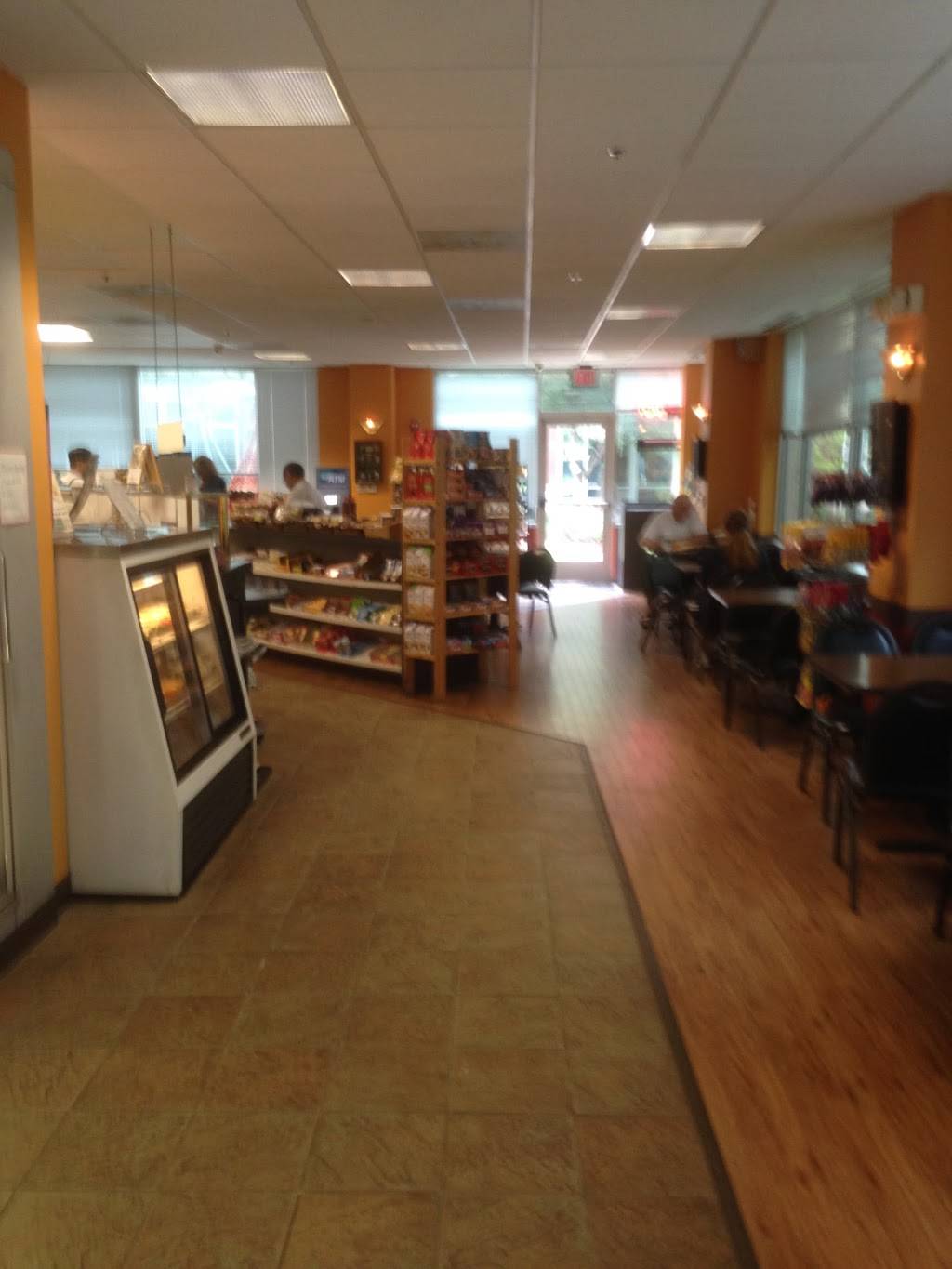 Venezia Cafe | restaurant | 8503 Arlington Blvd # 160, Fairfax, VA 22031, USA | 7032049030 OR +1 703-204-9030