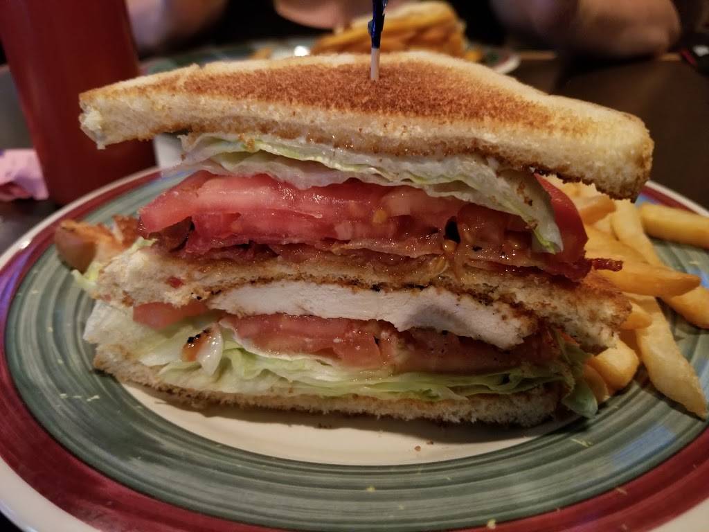 Houligans | restaurant | 1643 US-1, Ormond Beach, FL 32174, USA | 3866712285 OR +1 386-671-2285