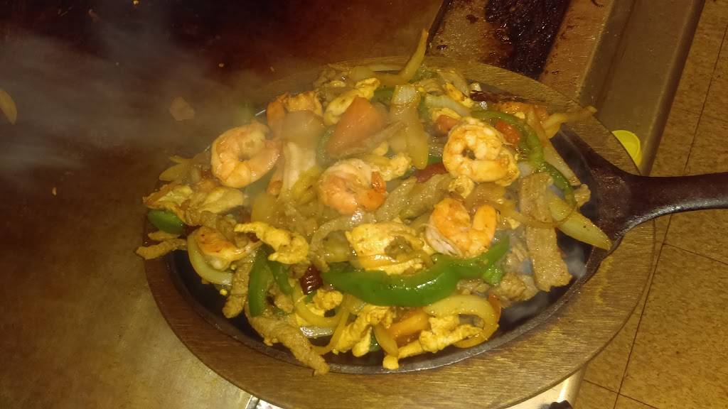 El Bronco Mexican Restaurant | restaurant | 6488 Brevard Rd, Etowah, NC 28729, USA | 8288912737 OR +1 828-891-2737