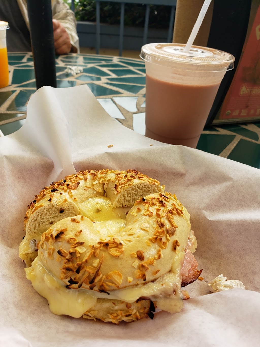 101 Bagels & subs | bakery | 323 N Coast Hwy suite c, Oceanside, CA 92054, USA | 7604216555 OR +1 760-421-6555