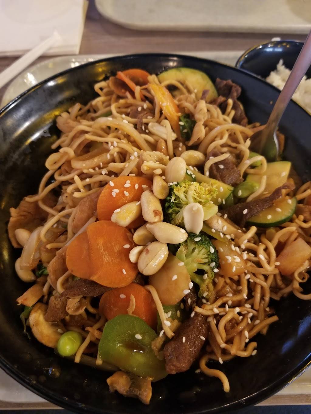 YCs Mongolian Grill | restaurant | 4770 E Ray Rd, Gilbert, AZ 85296, USA | 4804578681 OR +1 480-457-8681