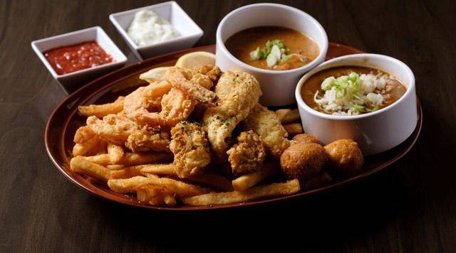 Bayview Cafe | restaurant | 850 Bayview Ave, Biloxi, MS 39530, USA | 2284363000 OR +1 228-436-3000