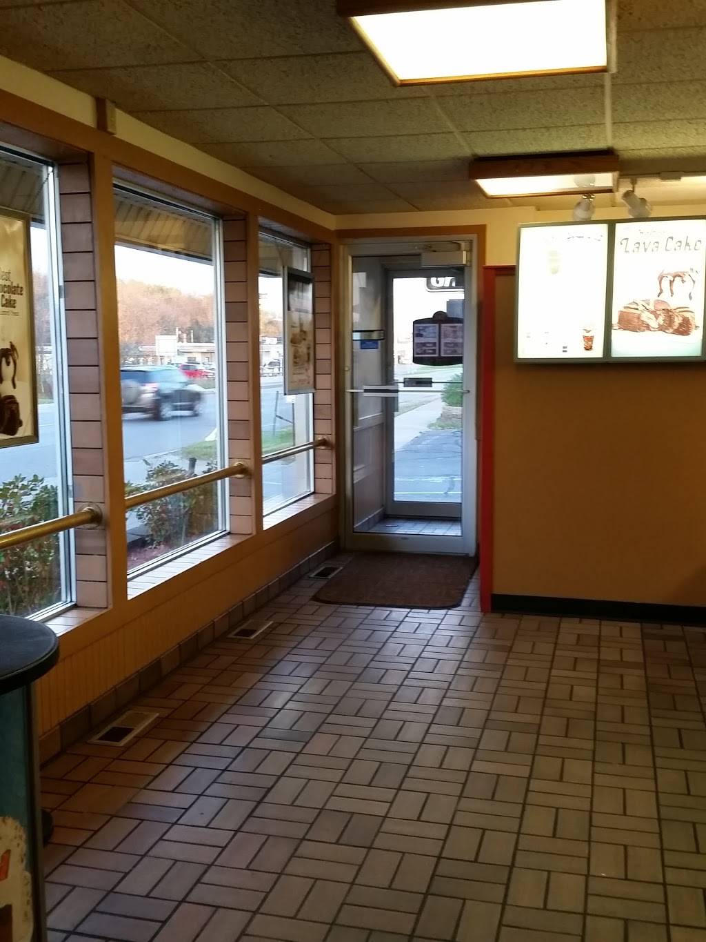 Dairy Queen | restaurant | 221 2nd St NE, Aitkin, MN 56431, USA | 2189272918 OR +1 218-927-2918