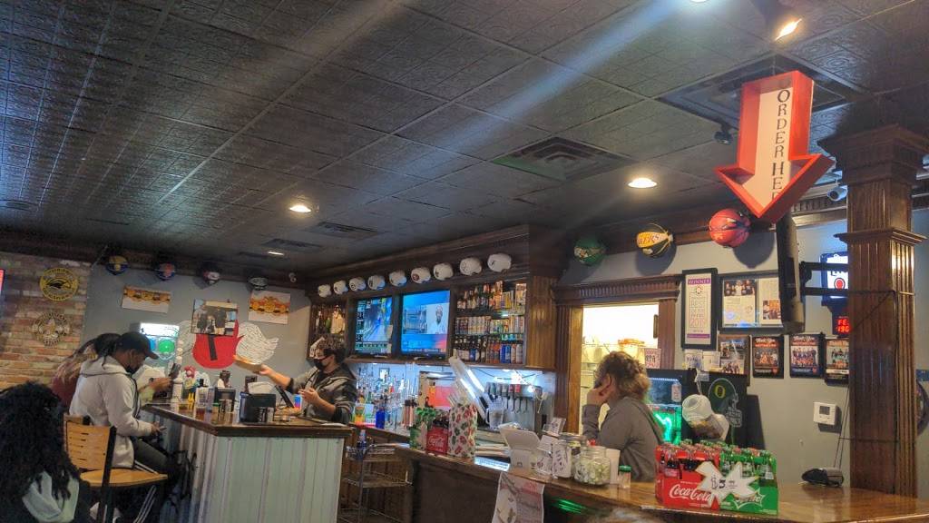 Fairleys Wings & More | restaurant | 631 Main St, Hattiesburg, MS 39401, USA | 6013369352 OR +1 601-336-9352