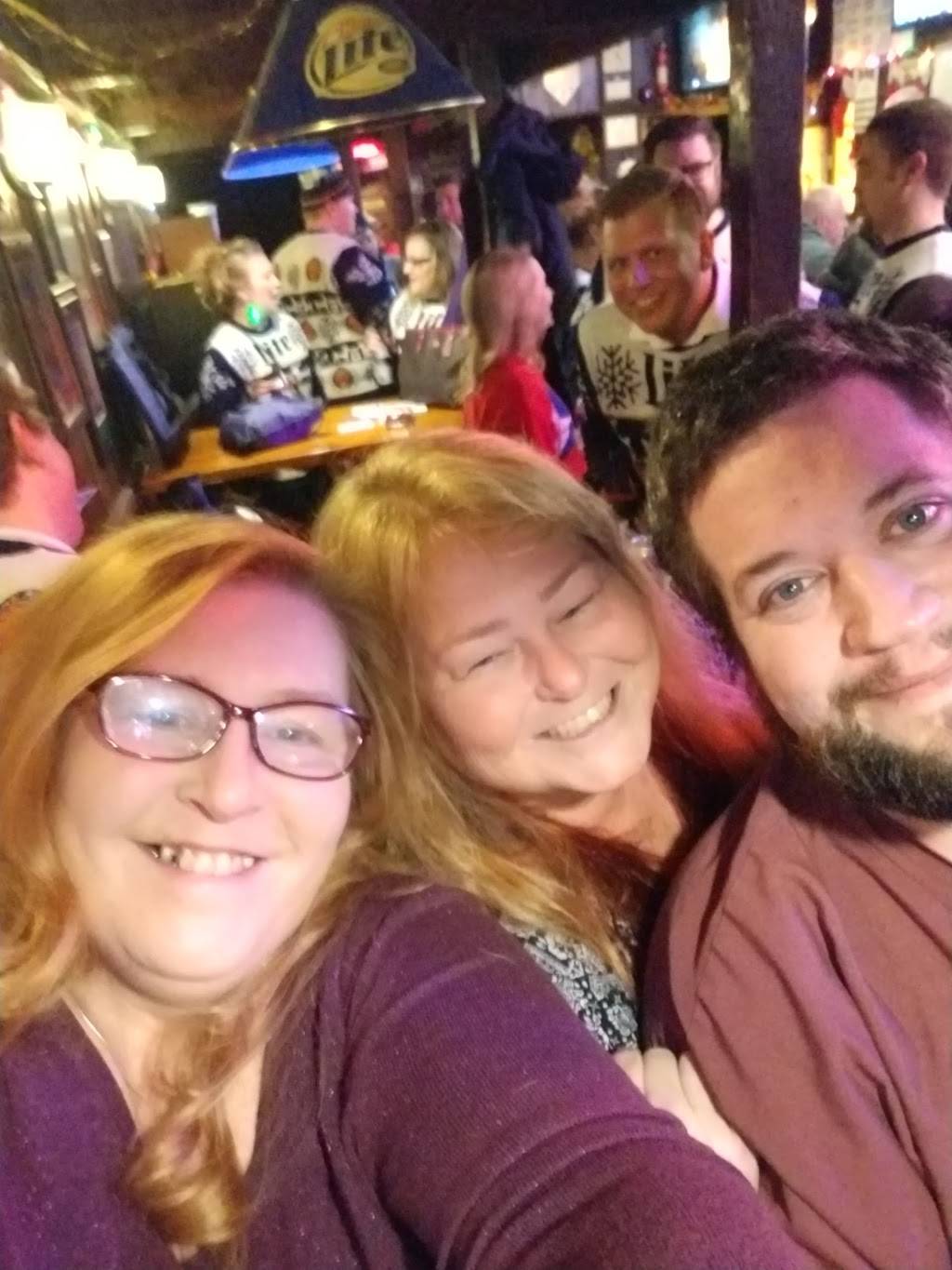 The Helm Bar | restaurant | 108 3rd St N, La Crosse, WI 54601, USA | 6087826324 OR +1 608-782-6324