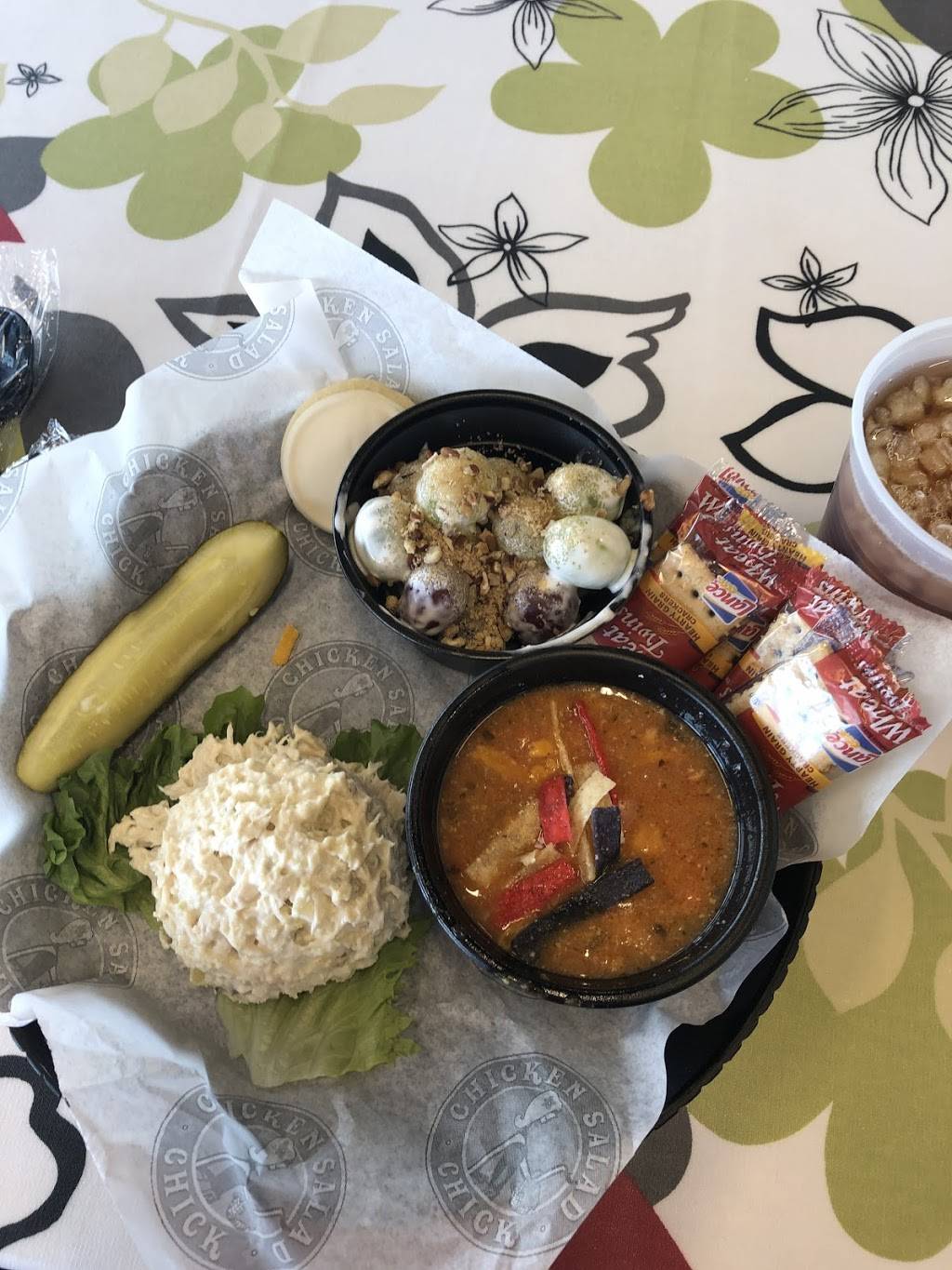 Chicken Salad Chick | restaurant | 3341 Regent Blvd Suite 100 Suite 100, Irving, TX 75063, USA | 4696297062 OR +1 469-629-7062