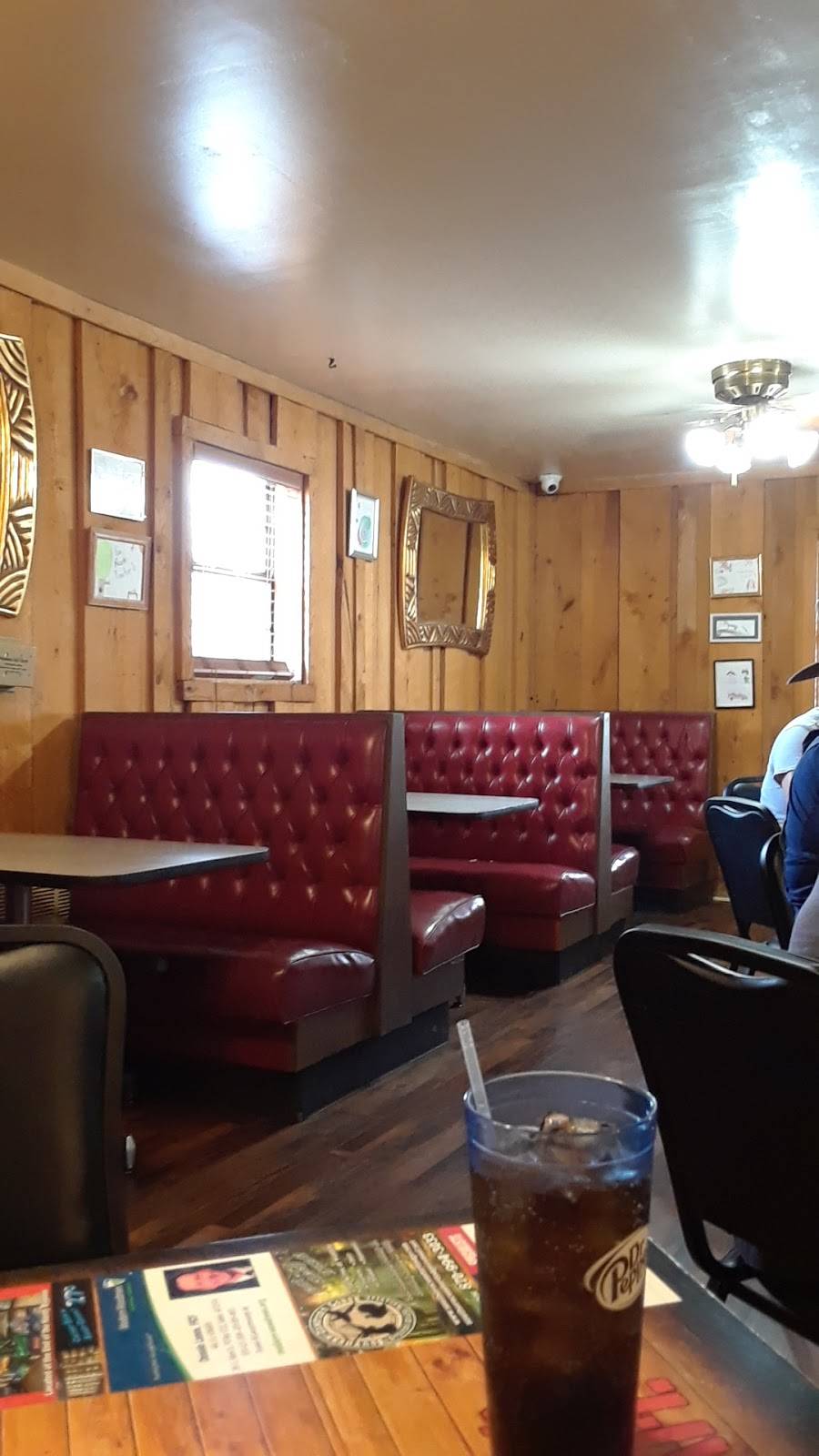 Teeters Cafe | cafe | 652 Hwy 62 W, Salem, AR 72576, USA | 8708955880 OR +1 870-895-5880