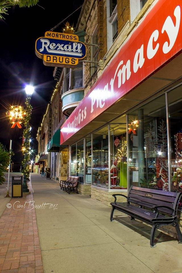 Montross Pharmacy/Gift Shop/Fountain | cafe | 120 N 1st Ave, Winterset, IA 50273, USA | 5154622282 OR +1 515-462-2282