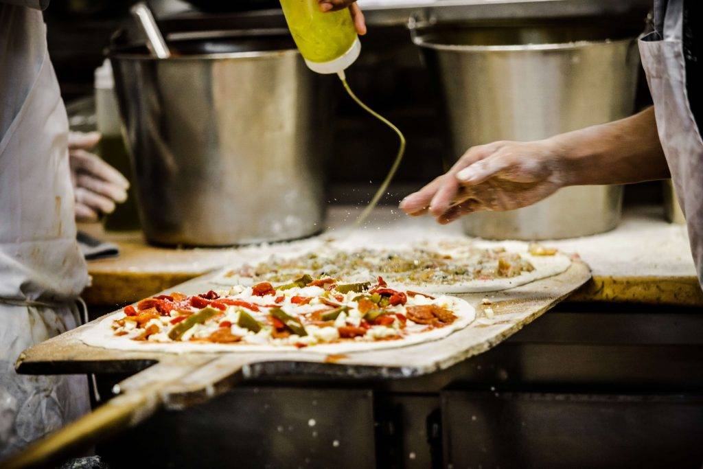 Frank Pepe Pizzeria Napoletana | restaurant | 75 Middlesex Turnpike, Burlington, MA 01803, USA | 7812737377 OR +1 781-273-7377