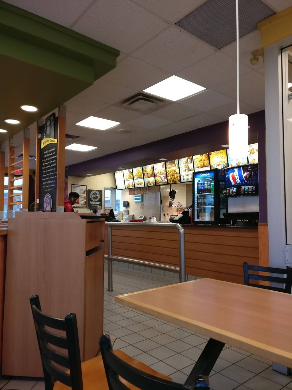 Taco Bell | meal takeaway | 391 Weber St N, Waterloo, ON N2J 3J2, Canada | 5198856680 OR +1 519-885-6680