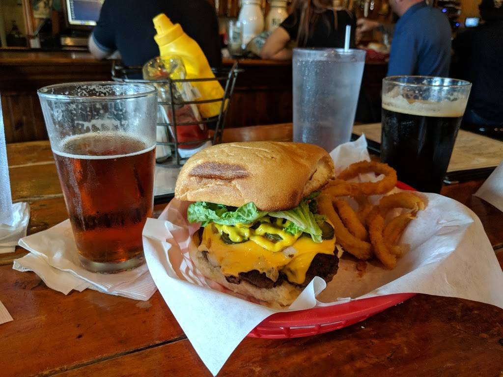 Taproom | restaurant | 129 E Hopkins St, San Marcos, TX 78666, USA | 5123929824 OR +1 512-392-9824