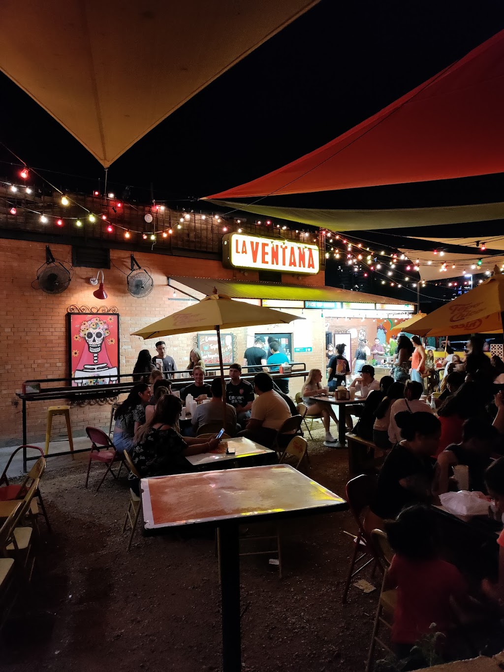Taqueria La Ventana | restaurant | Downtown, 1611 McKinney Ave, Dallas, TX 75202, USA | 2144846803 OR +1 214-484-6803