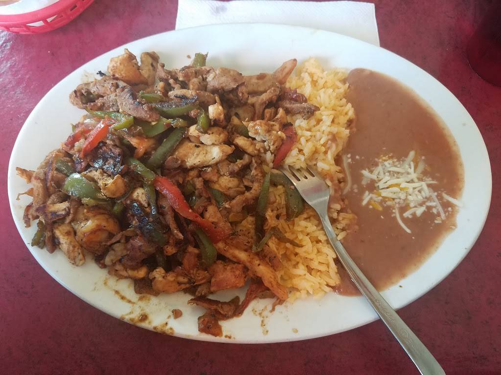 El Ranchito | restaurant | 4318 S 24th St, Omaha, NE 68107, USA | 4027319717 OR +1 402-731-9717