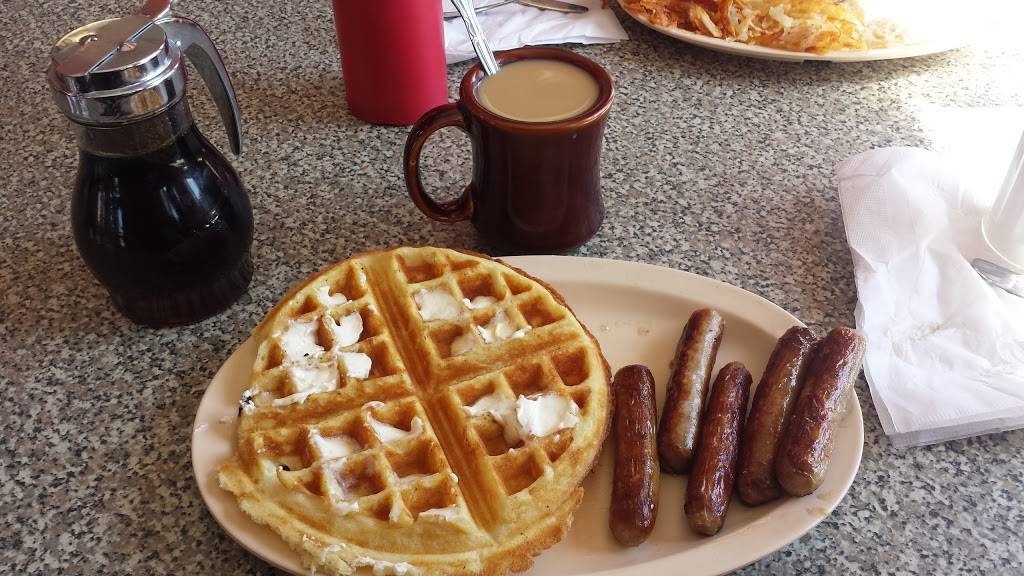 Adi Coney Island | restaurant | 6171 Michigan Ave, Detroit, MI 48210, USA | 3138988420 OR +1 313-898-8420