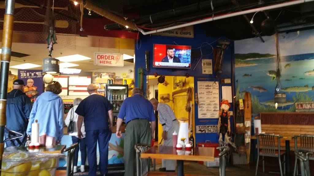 Scalawags Whitefish & Chips | restaurant | 303 E State St, Traverse City, MI 49684, USA | 2319338700 OR +1 231-933-8700