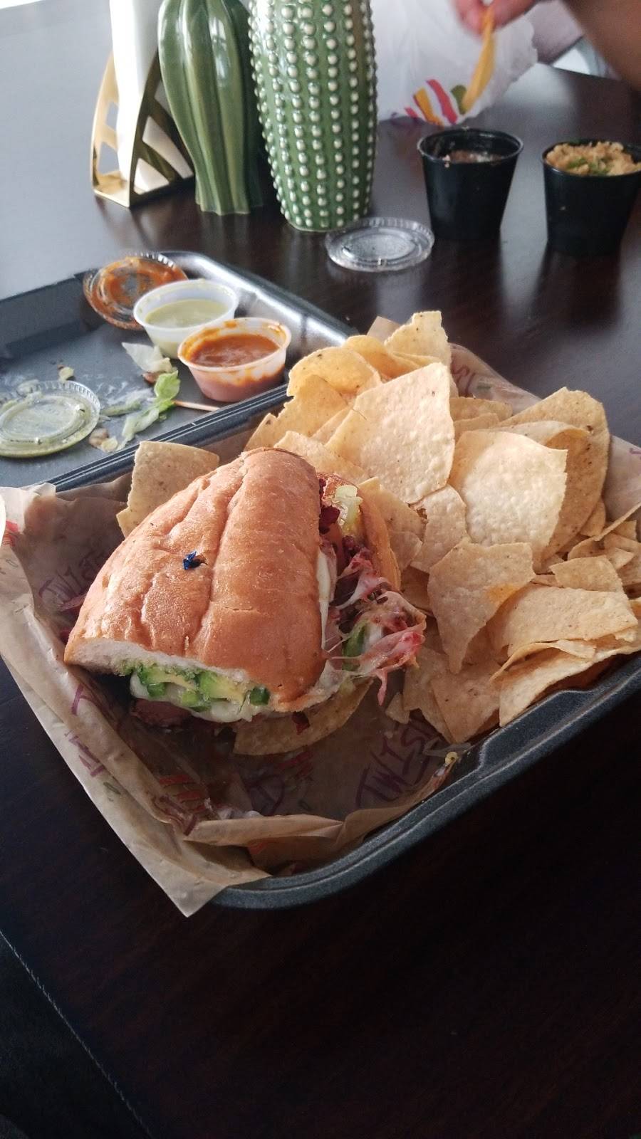 Twisted Trompo | restaurant | 1211 Commerce St, Dallas, TX 75202, USA | 2147609599 OR +1 214-760-9599