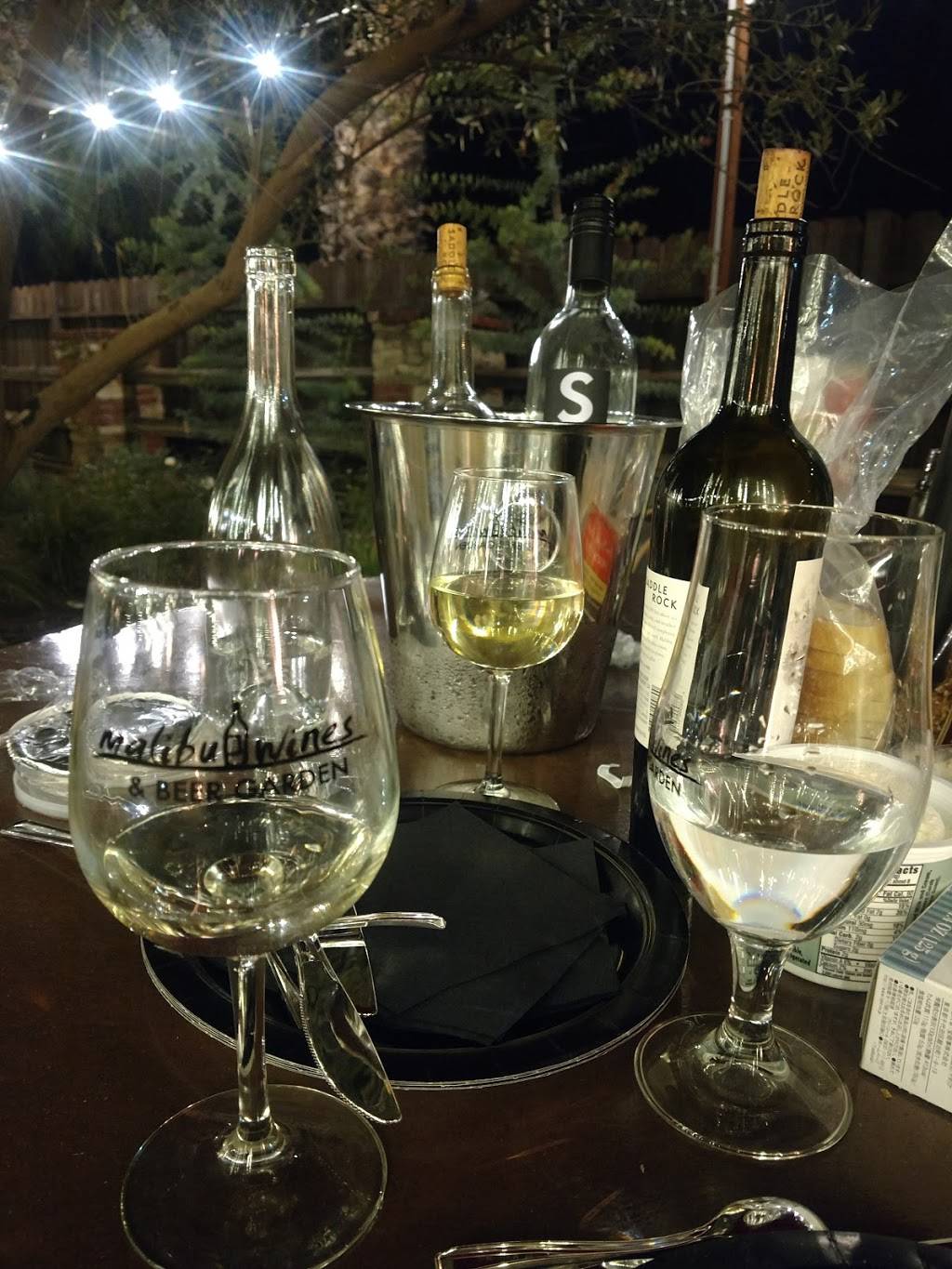 Malibu Wines & Beer Garden | restaurant | 23130 Sherman Way, West Hills, CA 91307, USA | 8187129760 OR +1 818-712-9760