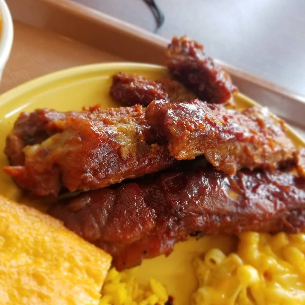 Addie Lees Soul Food | restaurant | 596 Main St, Worcester, MA 01608, USA | 5087520569 OR +1 508-752-0569