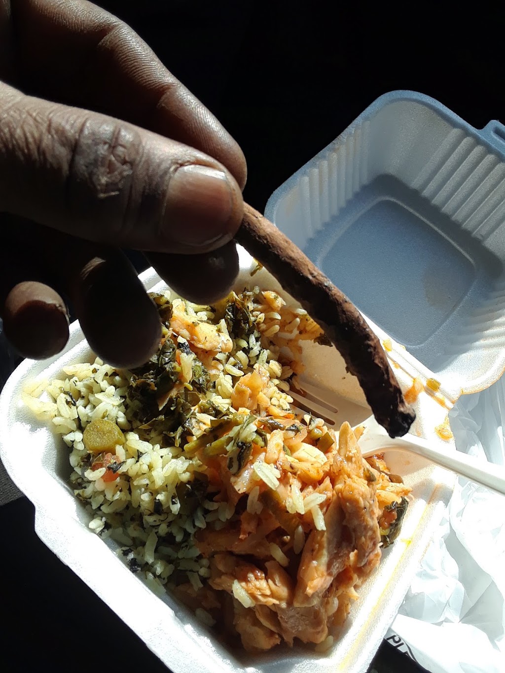 Silvers Crust | restaurant | 1695 President St, Brooklyn, NY 11213, USA | 7182218380 OR +1 718-221-8380