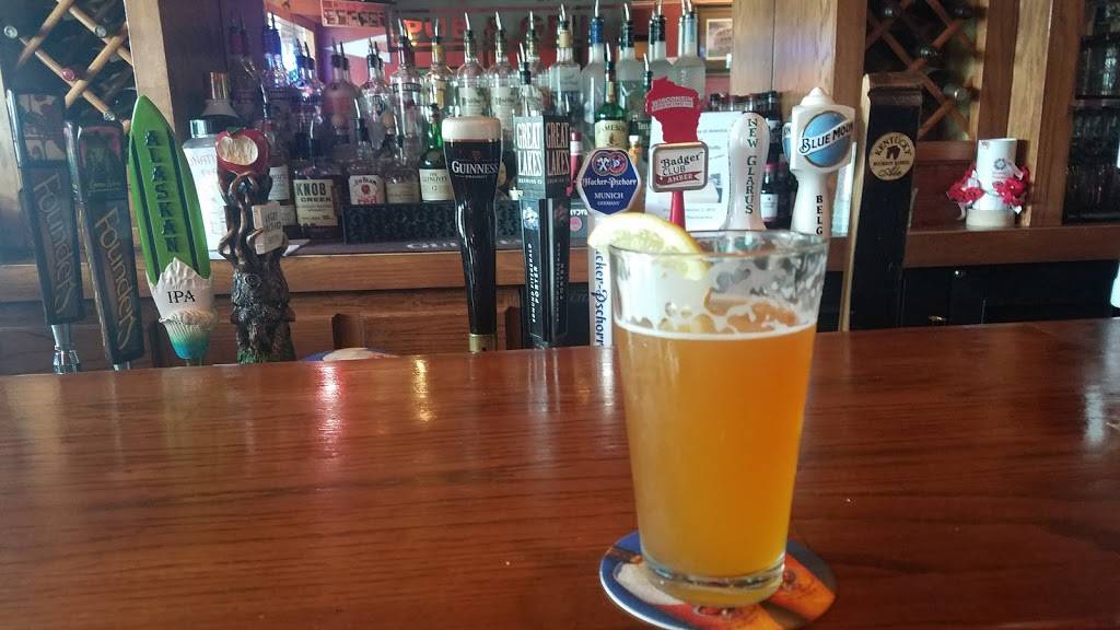 Badlanders Pub & Grill | restaurant | 7922 S Loomis Rd, Wind Lake, WI 53185, USA | 2628957300 OR +1 262-895-7300