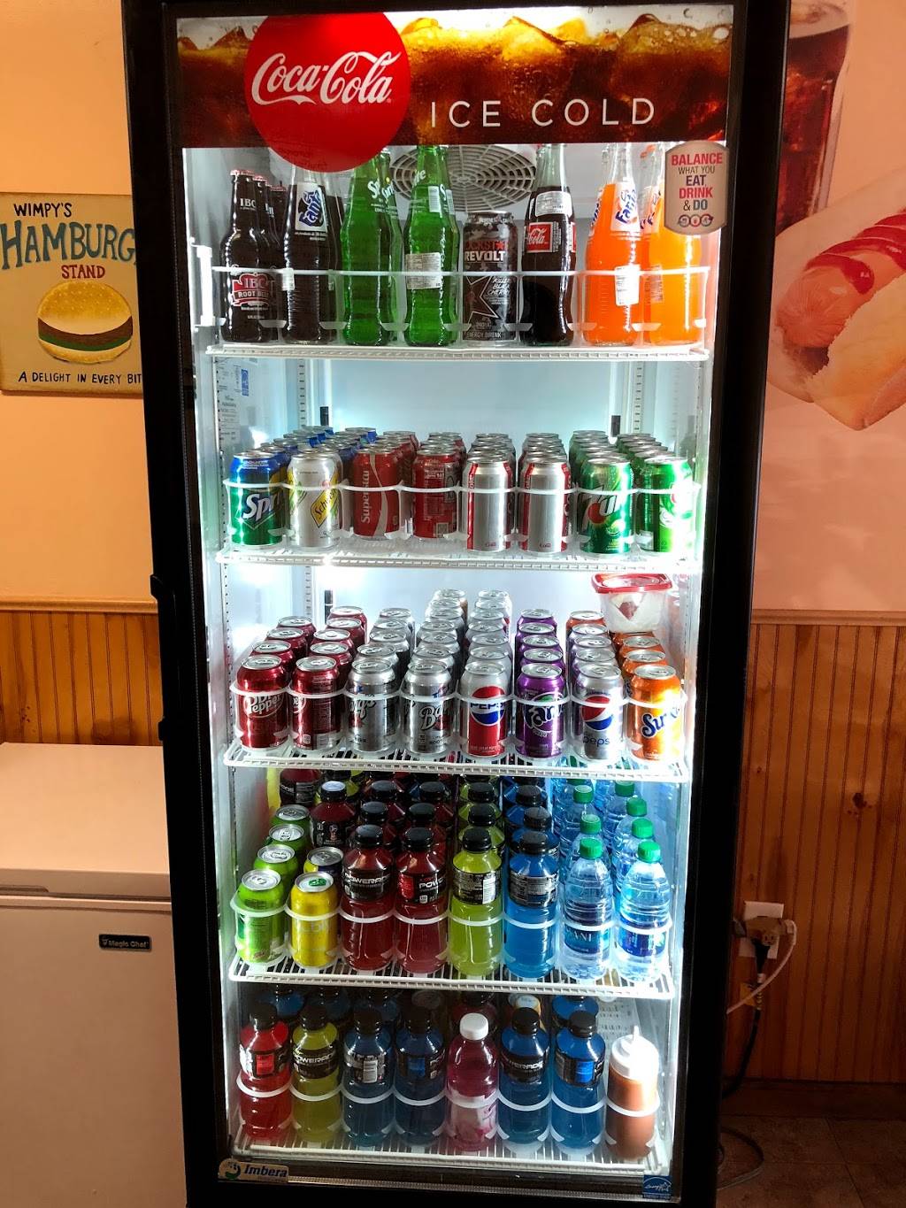 Weir Dogs | meal takeaway | 4850, 69 W Water St, Taunton, MA 02780, USA | 5088230616 OR +1 508-823-0616