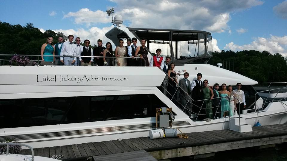 Lake Hickory Adventures | restaurant | 6707 Limbaugh Ln, Hickory, NC 28601, USA | 8283582384 OR +1 828-358-2384