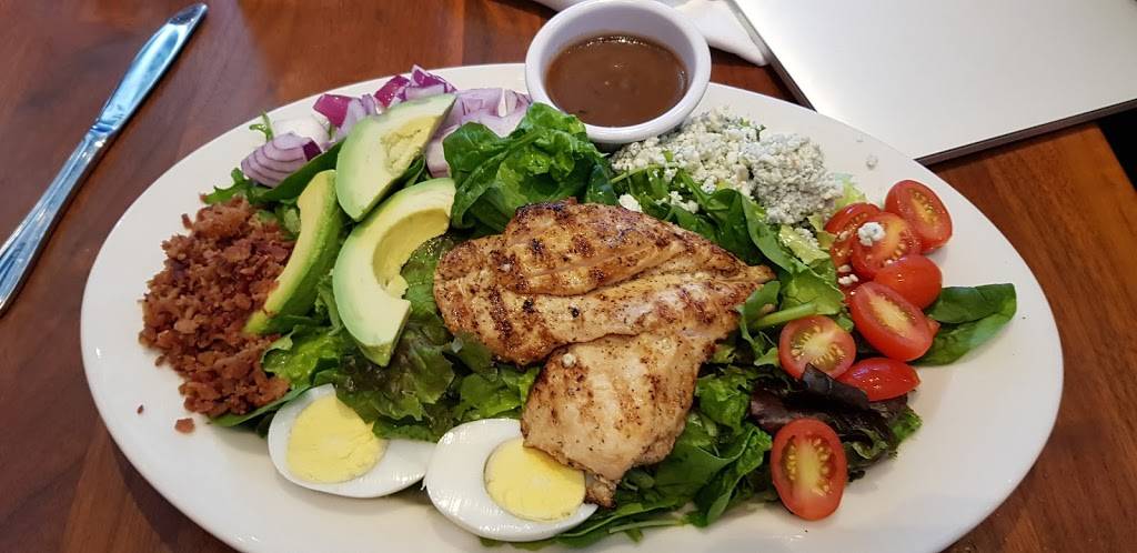 Bobby Vans | restaurant | Terminal 8, Jamaica, NY 11430, USA | 7185532100 OR +1 718-553-2100