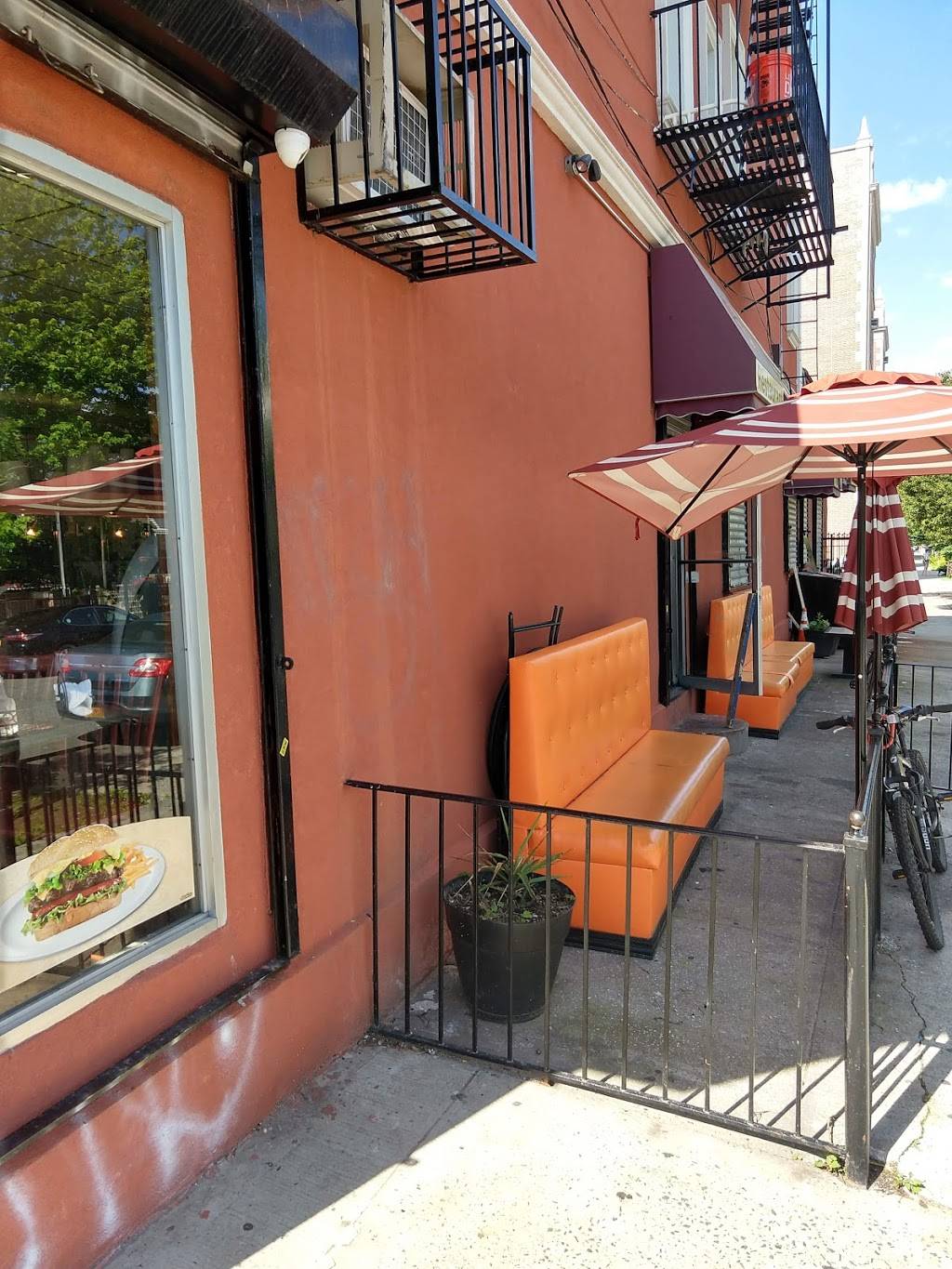 Genao | restaurant | 162 Throop Ave, Brooklyn, NY 11206, USA | 7183840085 OR +1 718-384-0085