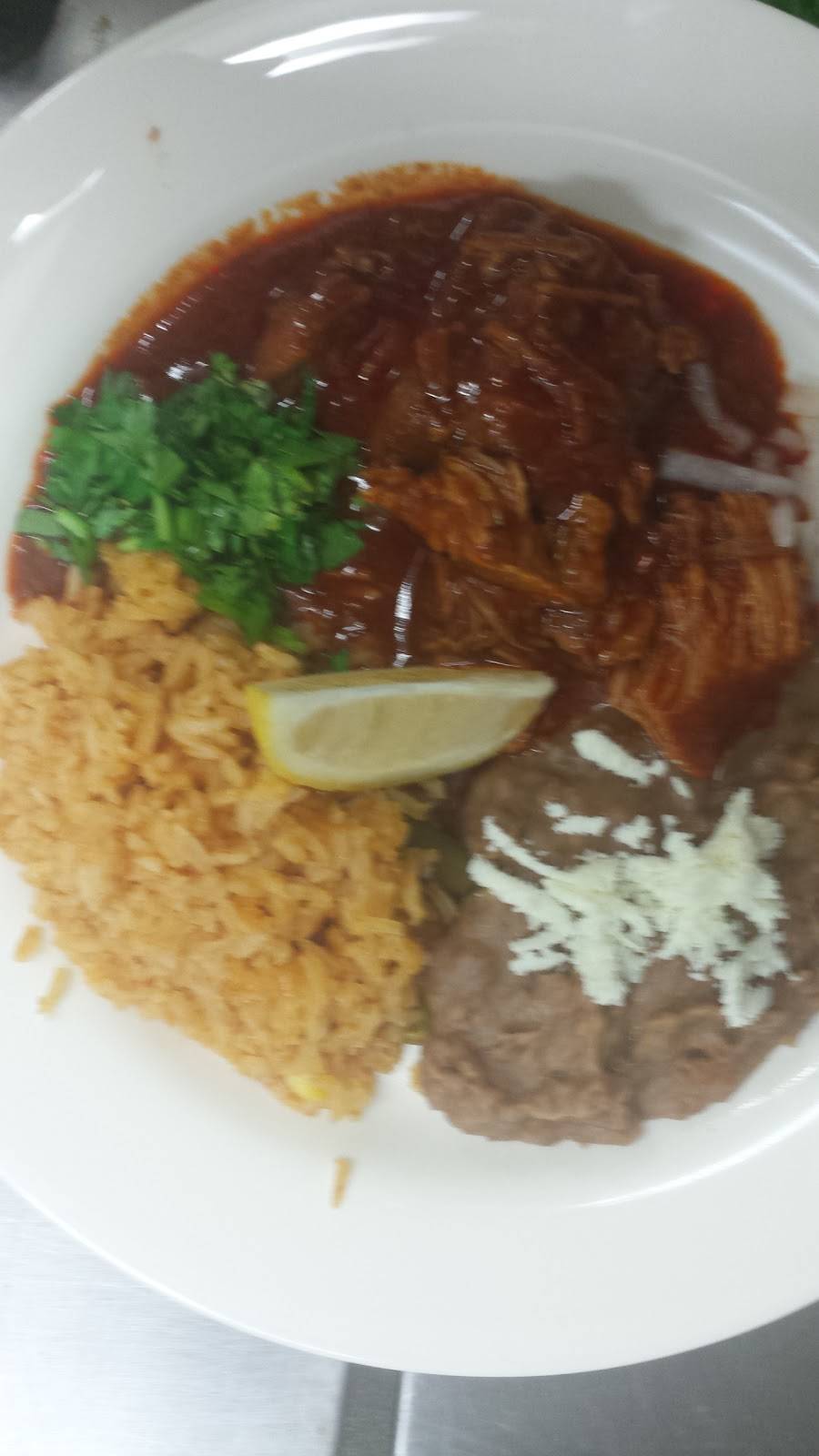 Fresh Mex Bar & Grill | restaurant | 4238 Saviers Rd, Oxnard, CA 93033, USA | 8059860702 OR +1 805-986-0702